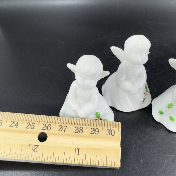 ENESCO Porcelain ANGEL Figurines CHRISTMAS Small Miniature Set 3 Holly Leafs VTG - Picture 5 of 12